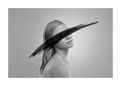 Behind The Makeup 50x70 cm