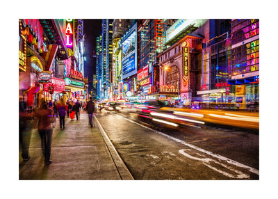Bustling Metropolis 50x70 cm