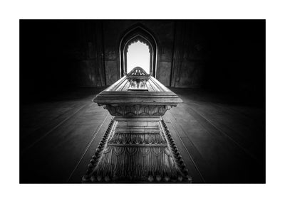 Mausoleum 50x70 cm
