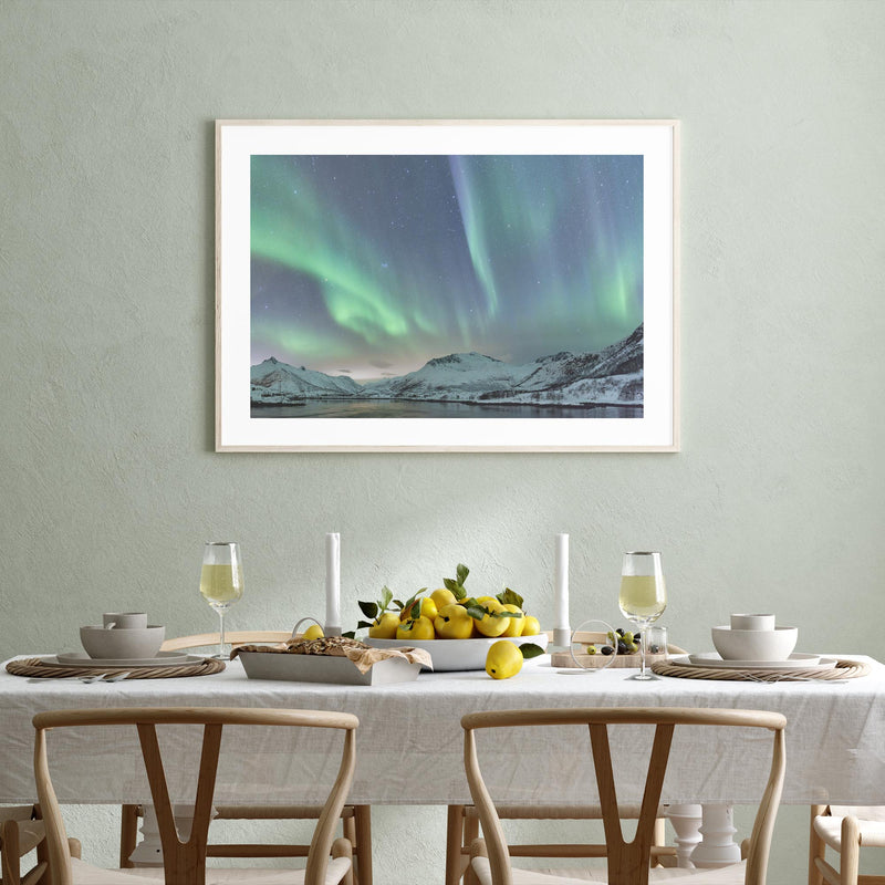 Aurora over Lofoten mood picture